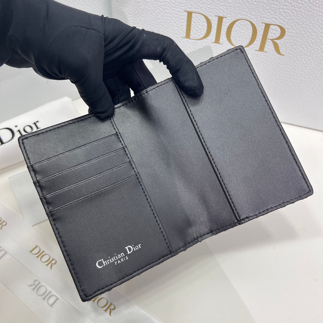 EN - New 1:1 rep  Wallet DIR 018
