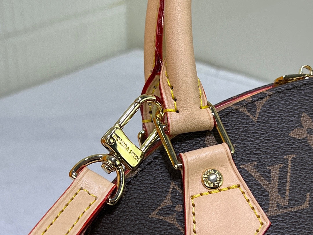 New 1:1 rep Lux Bags LUV 902