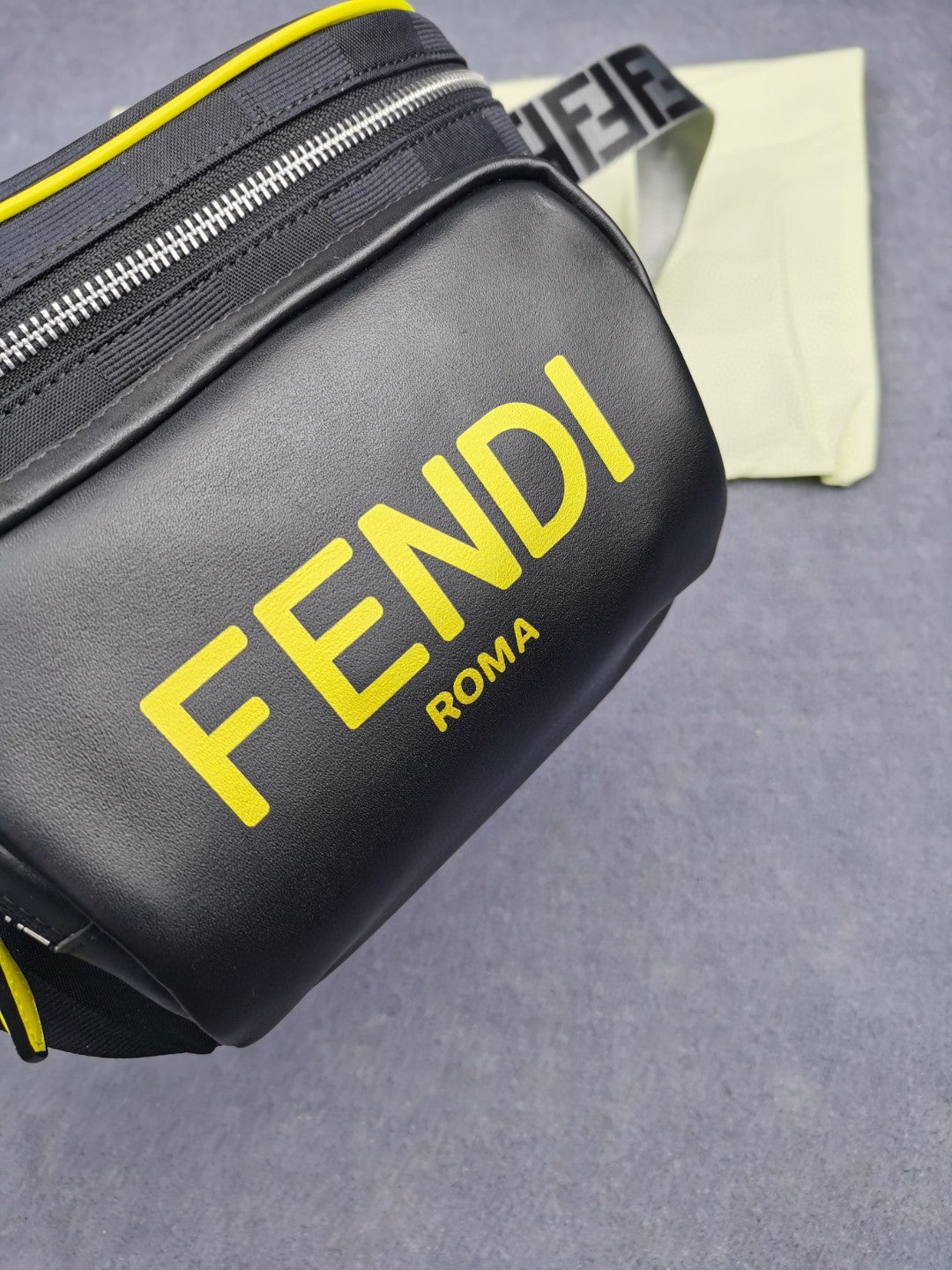 Top QualityTop Quality Little Monster Belt Bag Black/Yellow/Gray For Men, Men’s Bags 7.9in/20cm FF