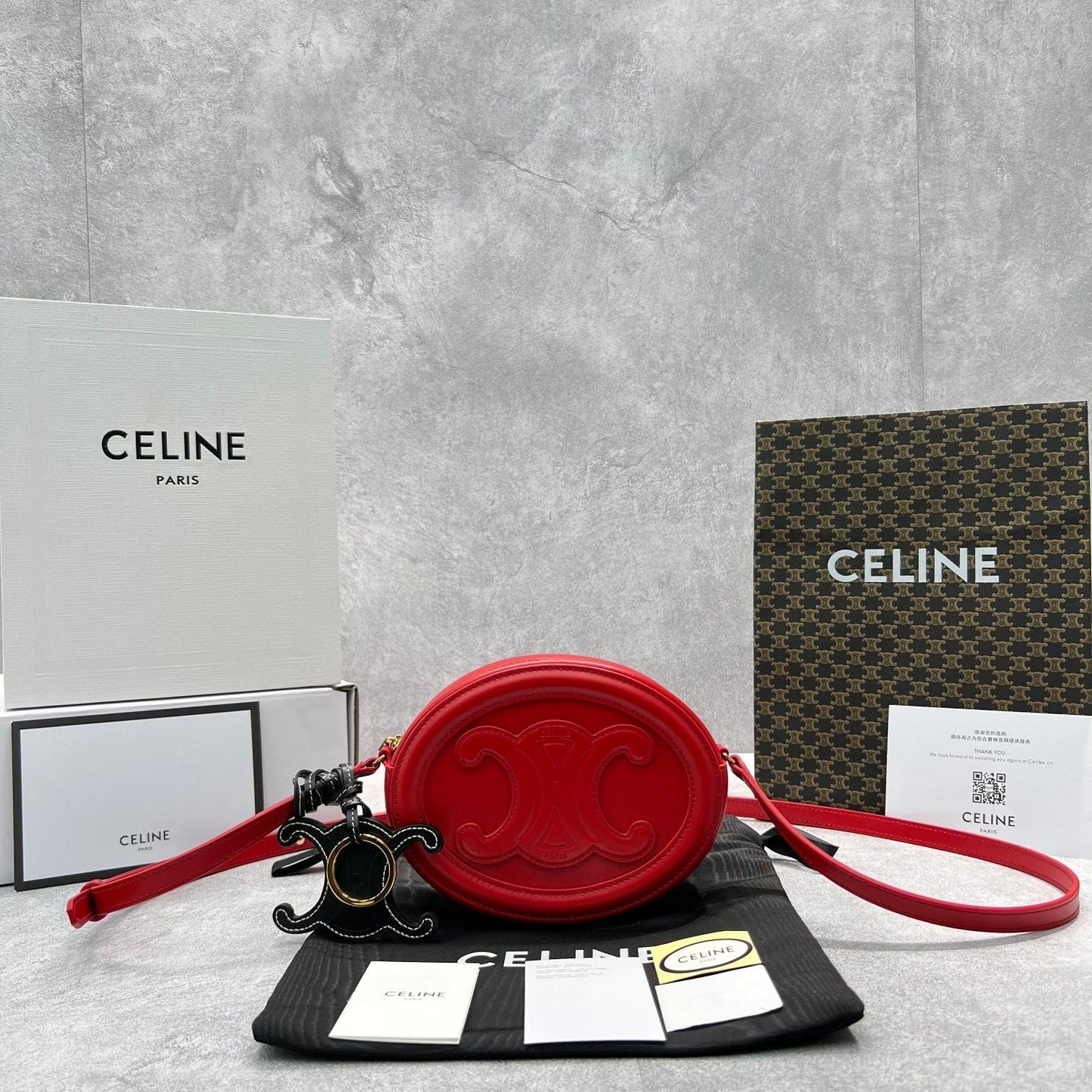 Top Quality Crossbody Oval Purse Cuir Triomphe Red For Women 6in/16cmÂ 
