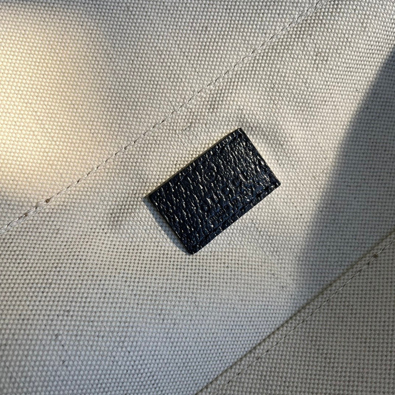 Top Quality -  Bags - 650