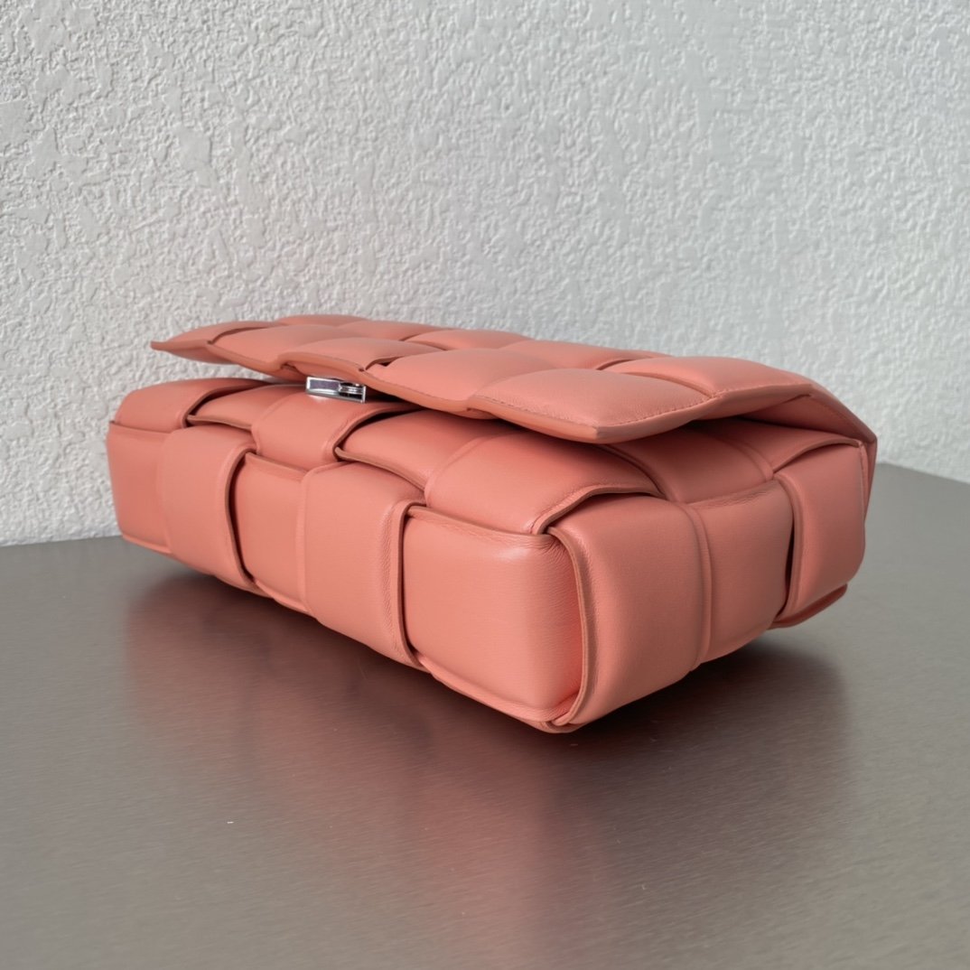 Top Quality Padded Cassette Pink, For Women, Women’s Bags 10.2in/26cm