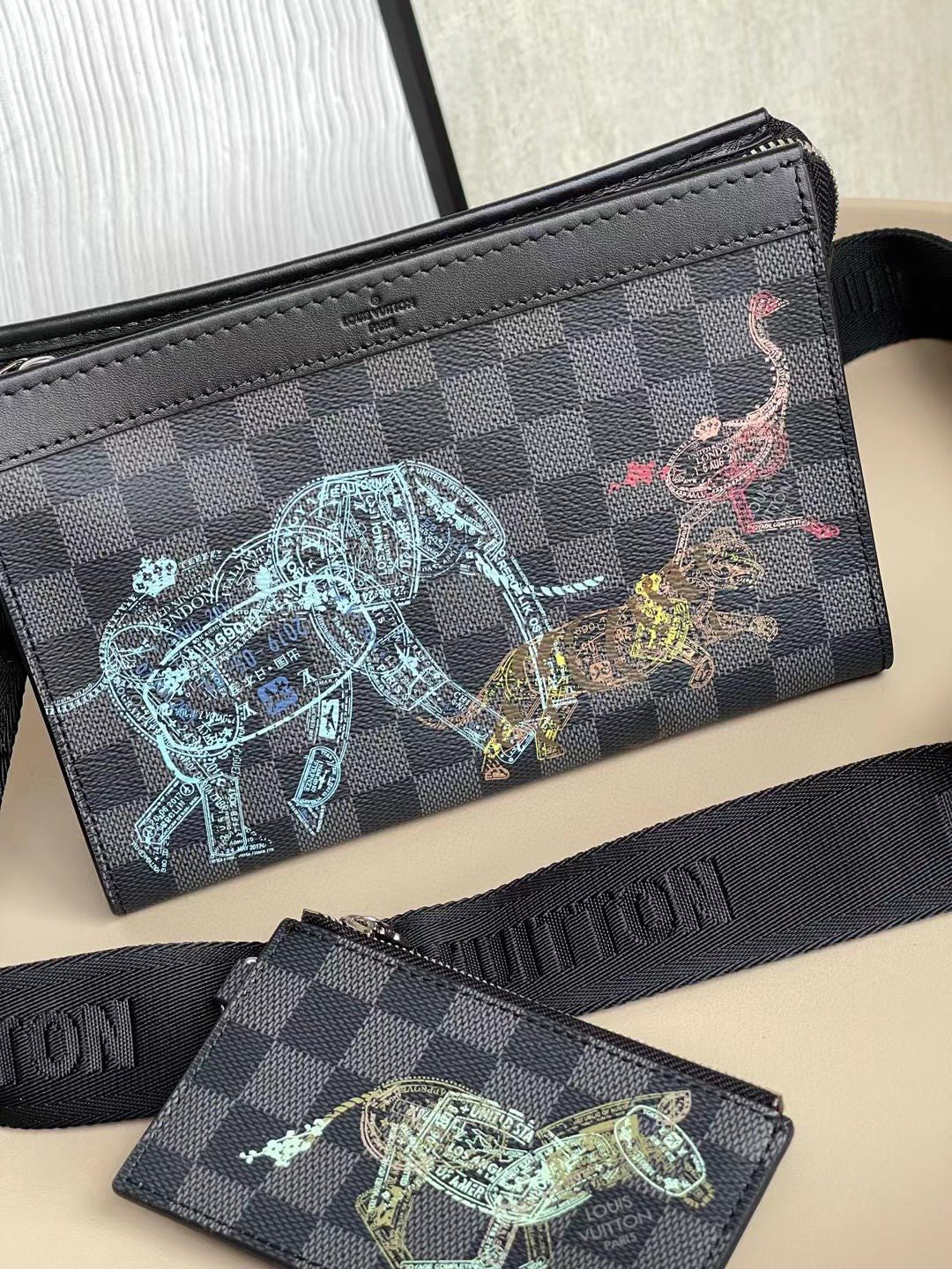 Top Quality Gaston Wearable Wallet Damier Graphite For Men, Bags, Shoulder And Crossbody Bags 8.7in/22cm Top Quality N64608