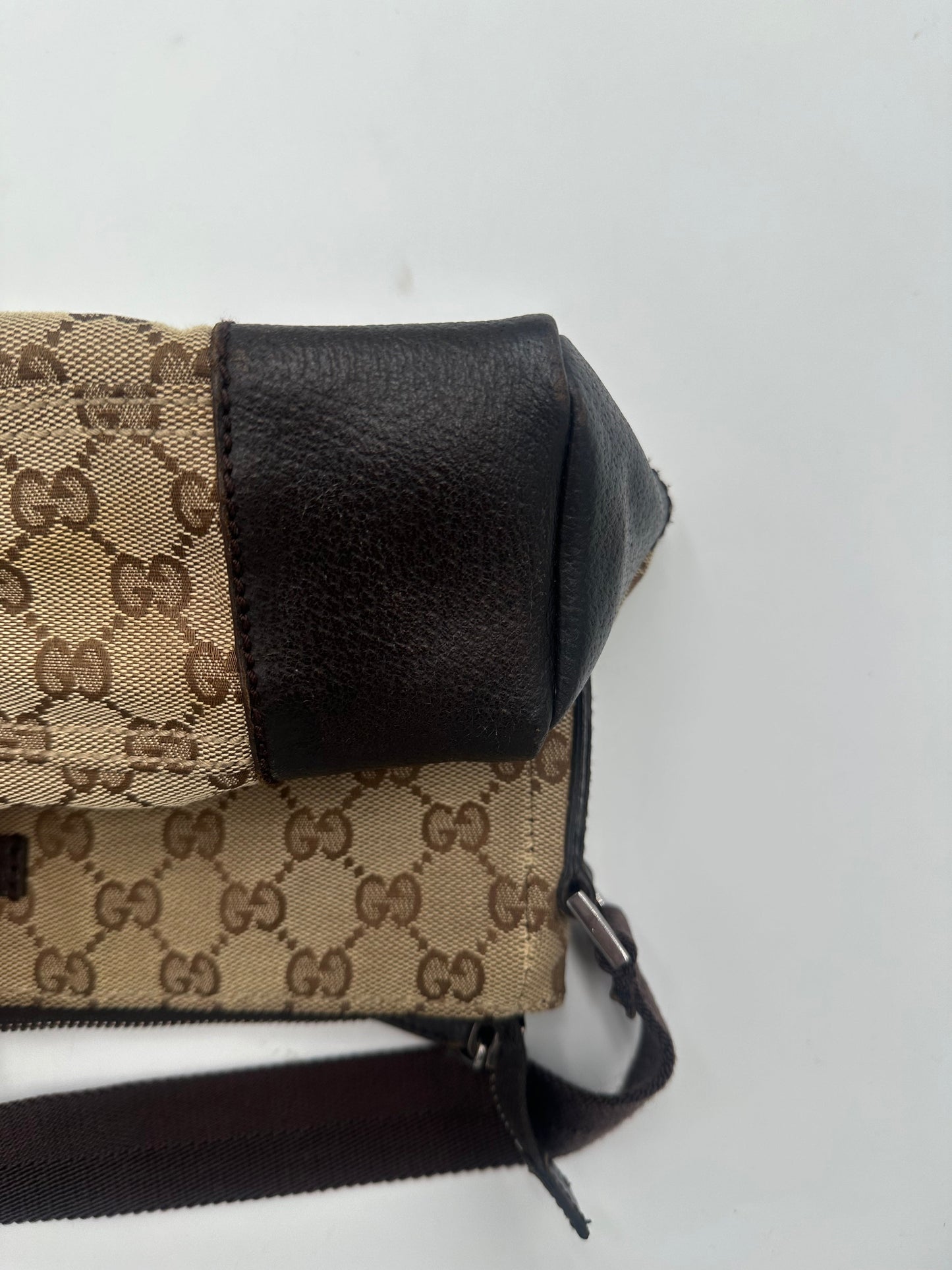 Gucci Front Pocket Messenger Bag Gg Canvas Beige Canvas Shoulder Bag Bag ( )