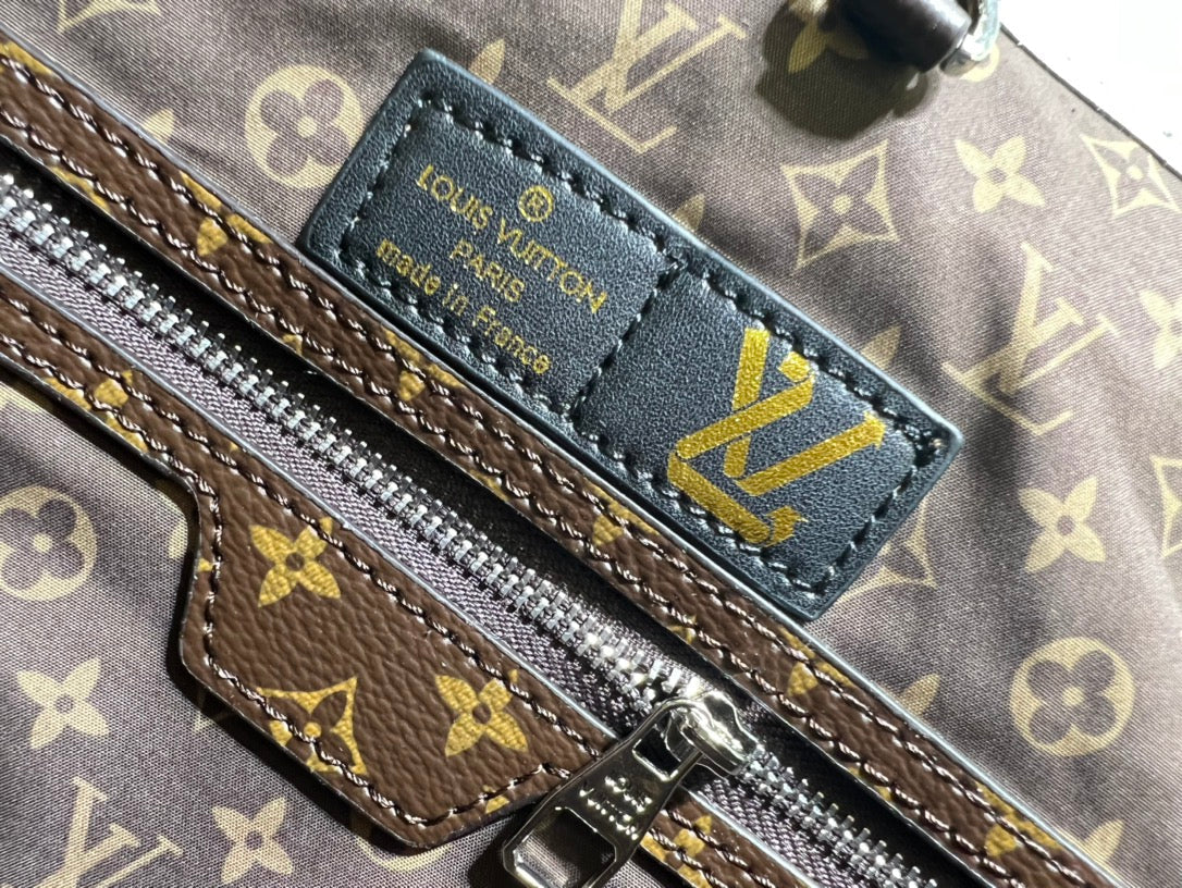 EN - New 1:1 rep Bag LUV 624