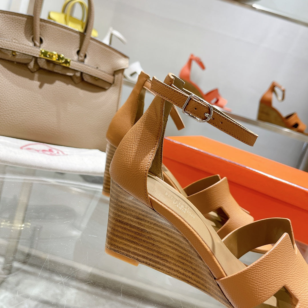 New 1:1 rep HM HIGH HEELS 075