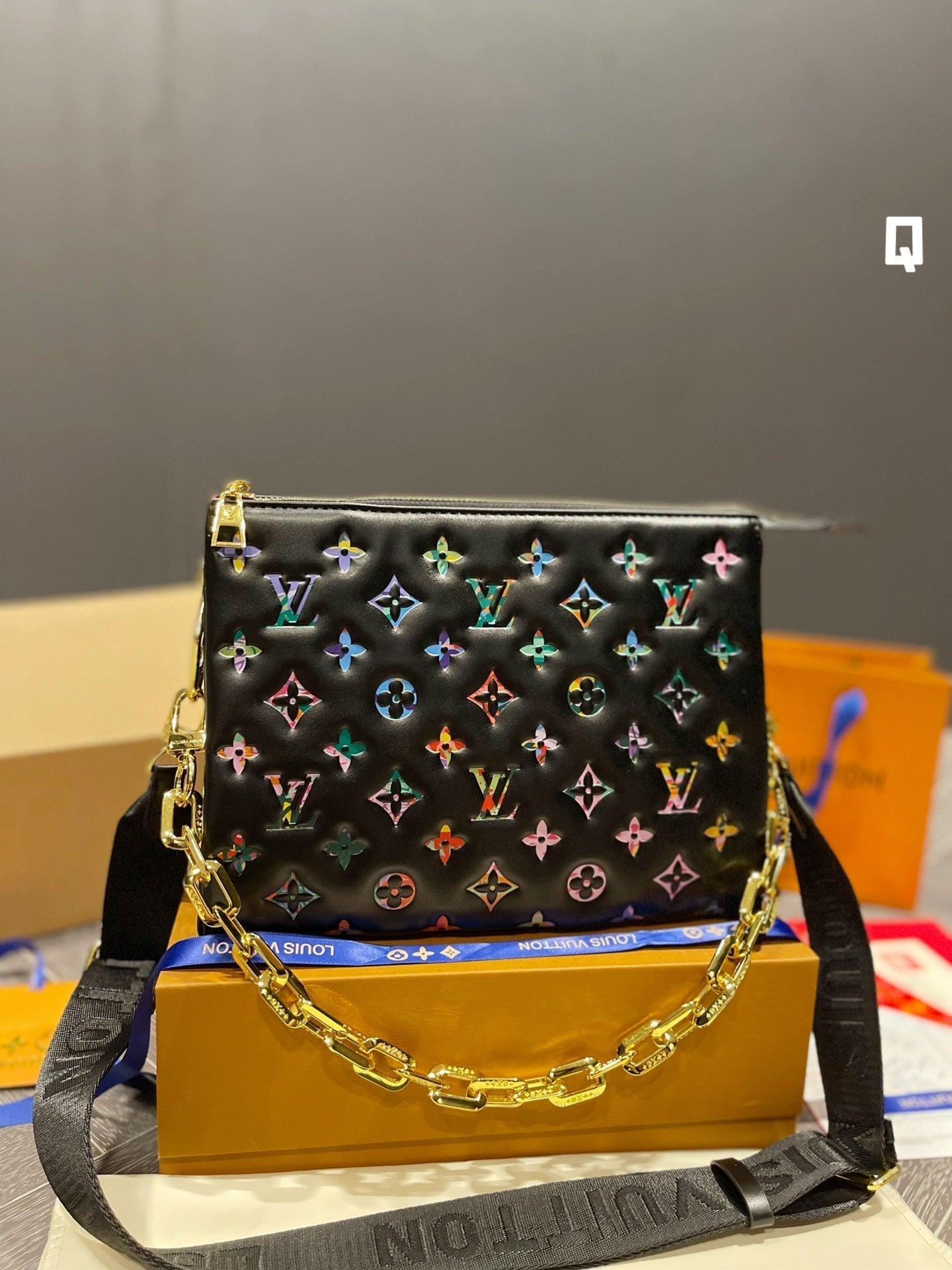 EN - New 1:1 rep Lux Bags LUV 552