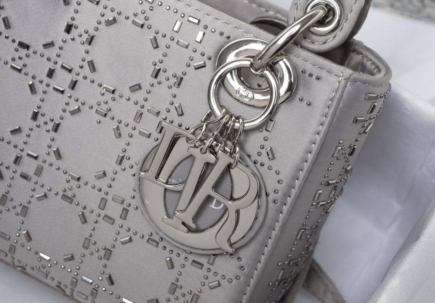 EN - New 1:1 rep  Bags DIR 231