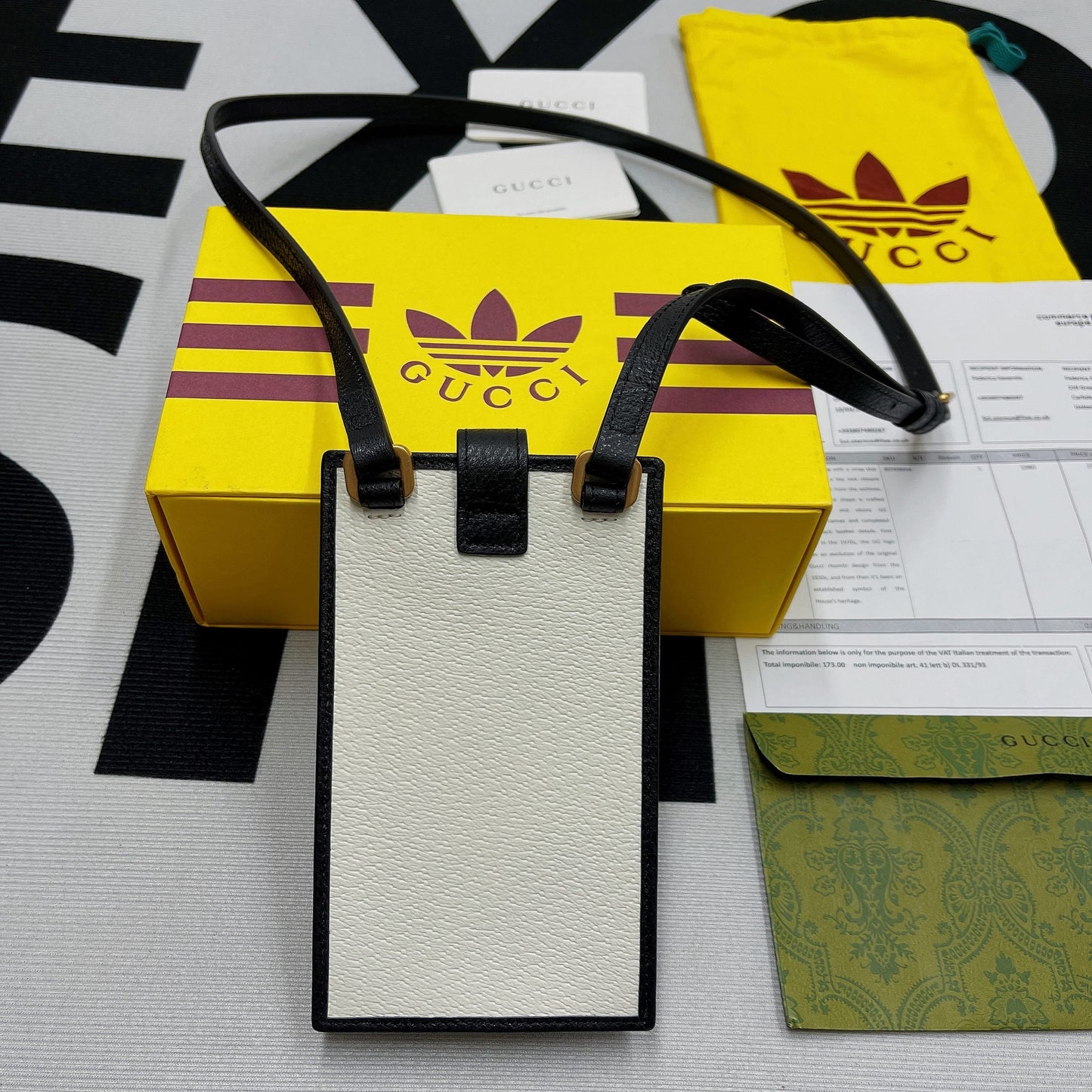 gg x Adidas Phone Case White For Women, Women’s Bags 7.3in/18cm gg‎