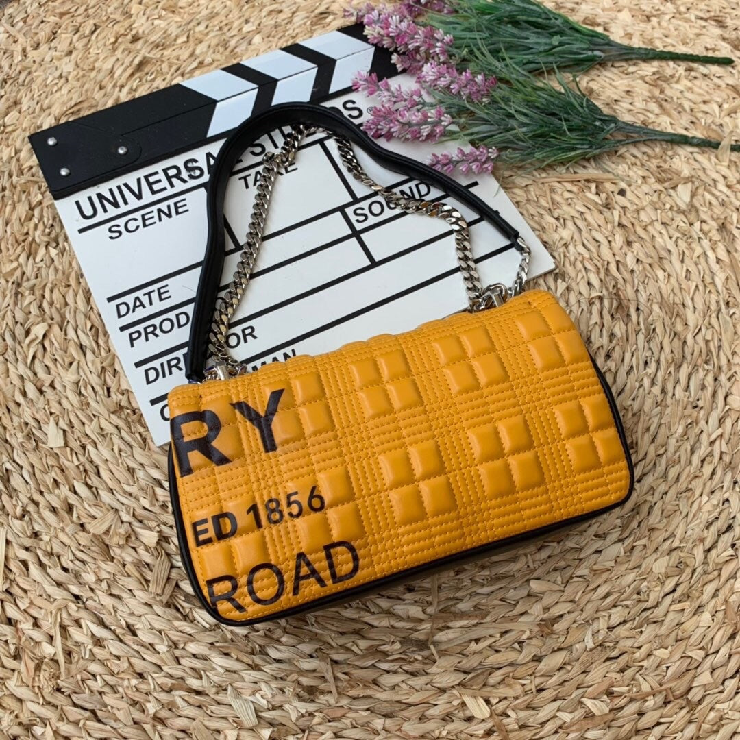 Top Quality Horseferry Print Quilted Small Lola Bag Monogram Orange For Women, Bags 9in/23cm