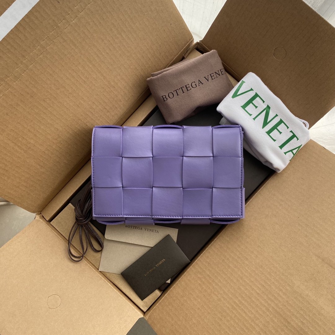 Top Quality Cassette Violet, For Women, Women’s Bags 9in/23cm 578004VMAY14214