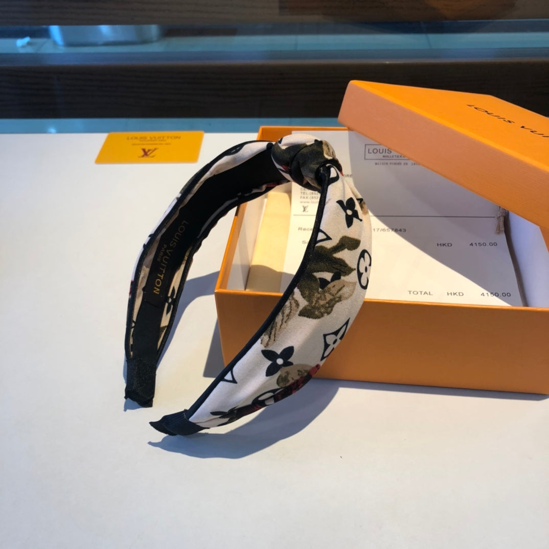 EN - Luxury Hair Band LUV 045