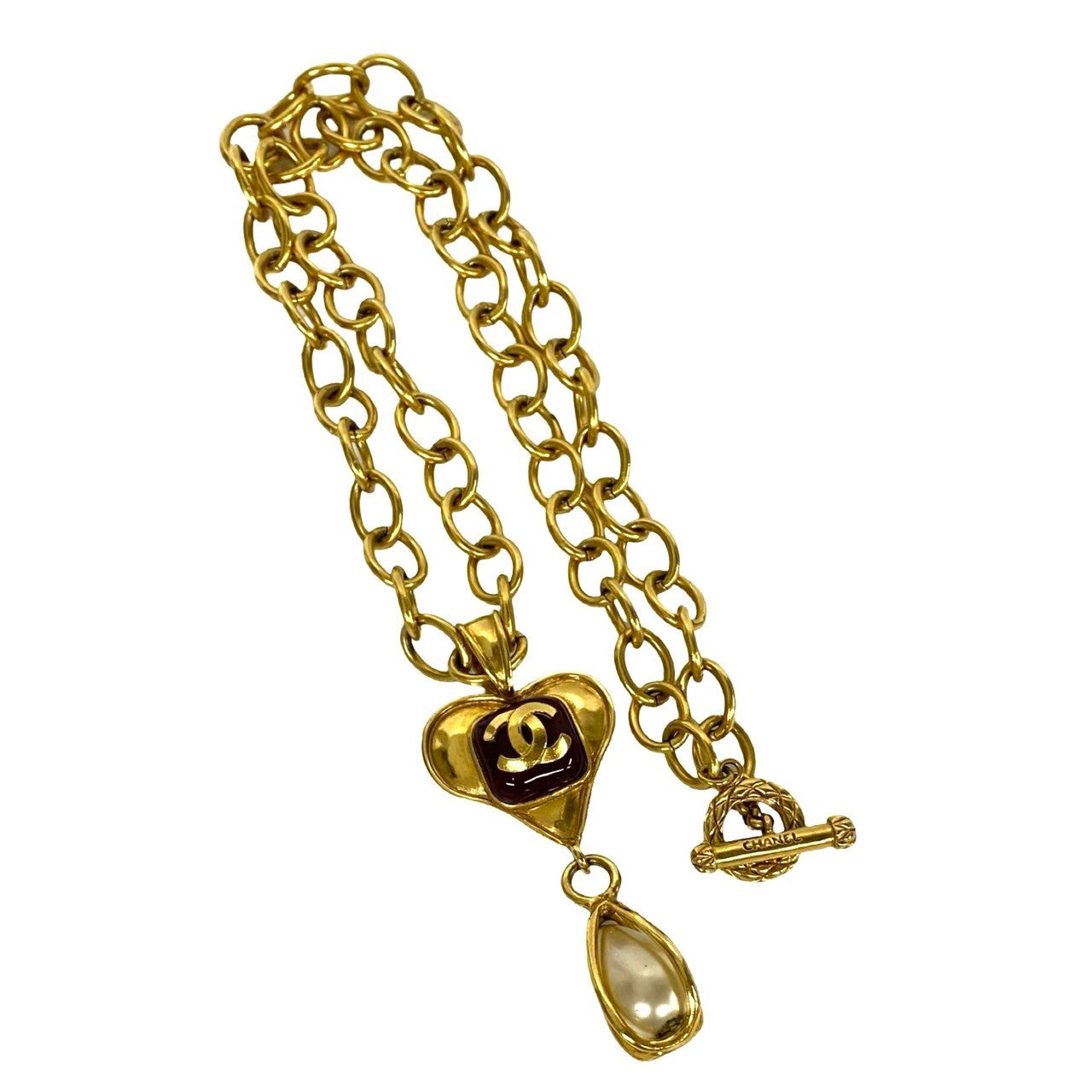 Chanel   Heart Pendant Necklace