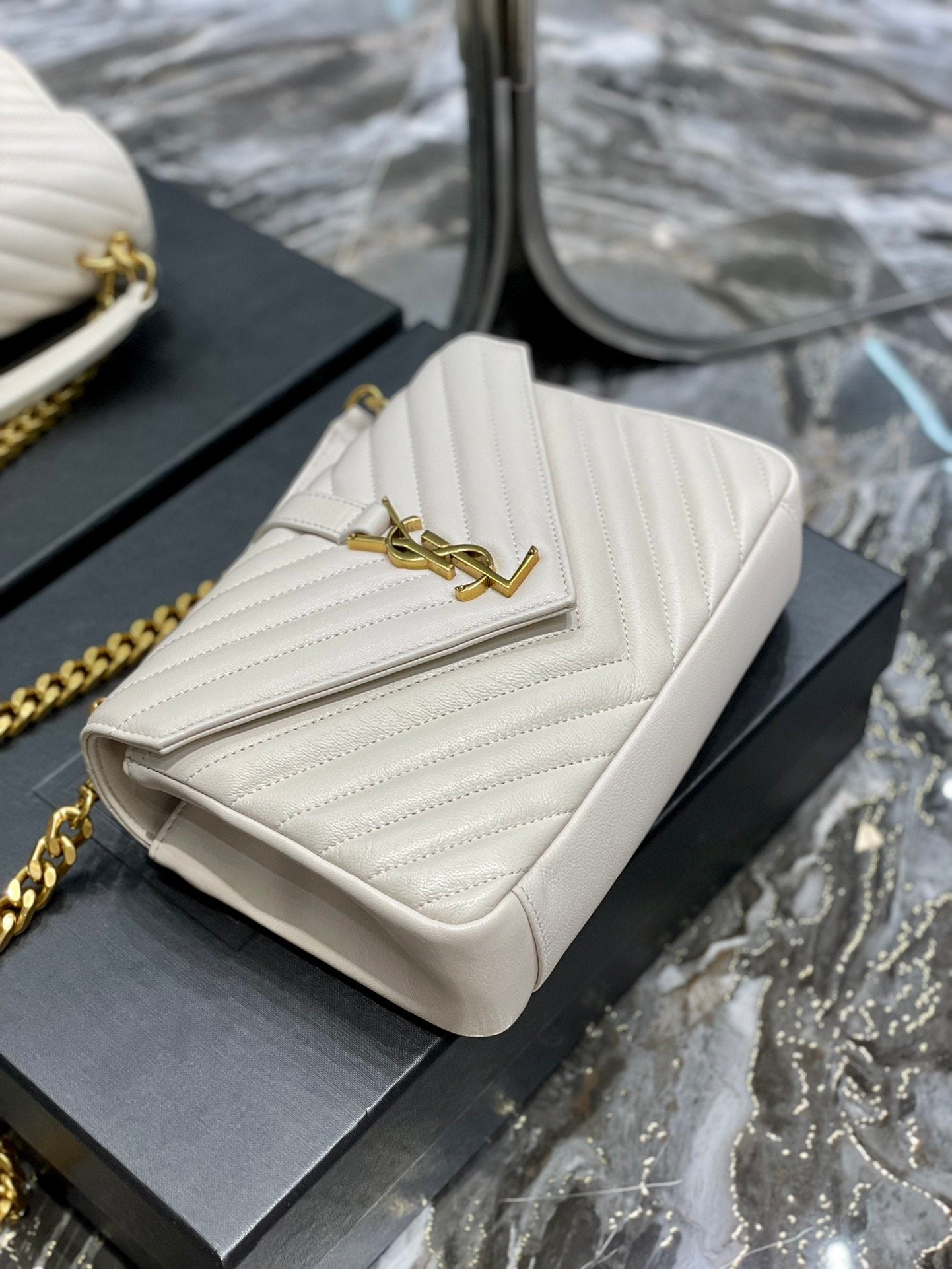 YSSL College Medium Chain Bag White Gold Toned Hardware For Women 9in/24cm YSL 600279BRM079207
