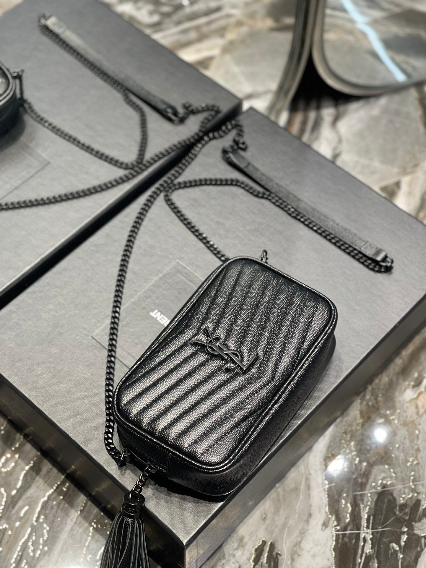 Top Quality Lou Mini Bag Black In Quilted Grain De Poudre With Metal Toned Hardware For Women 7.4in/19cm YSl 6125791GF081000