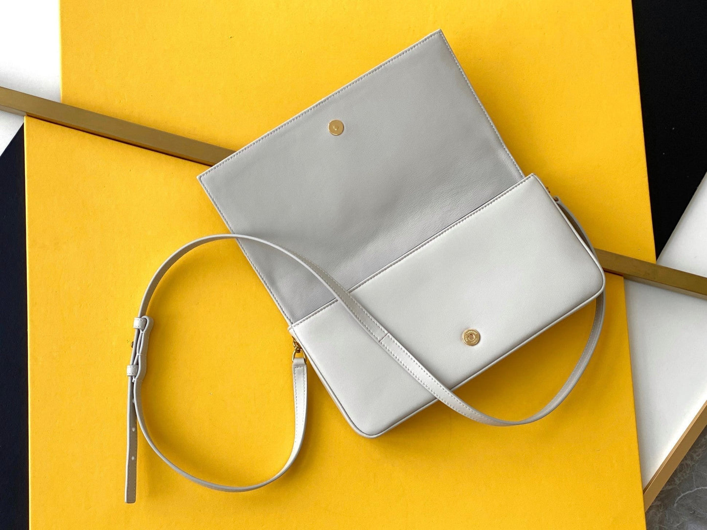 YSSL Kate 99 Chain Bag White With Gold Hardware For Women 10in/26cm YSL