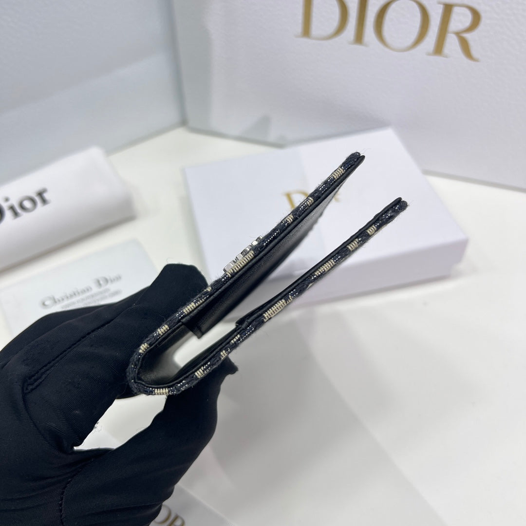 EN - New 1:1 rep  Wallet DIR 018
