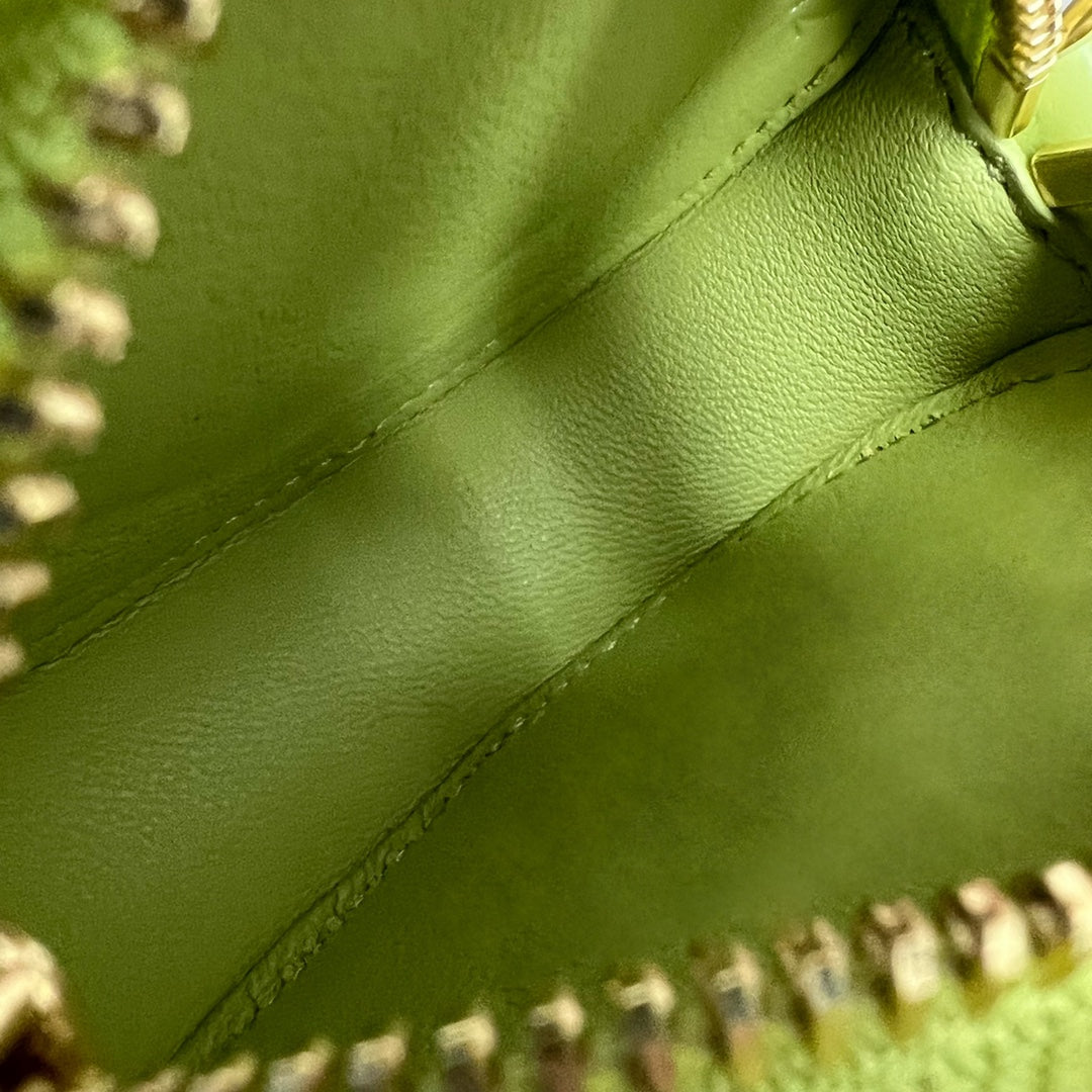Top Quality Pulse Cuir Triopee With Hooks – Soft Green For Women 3in/8cm 