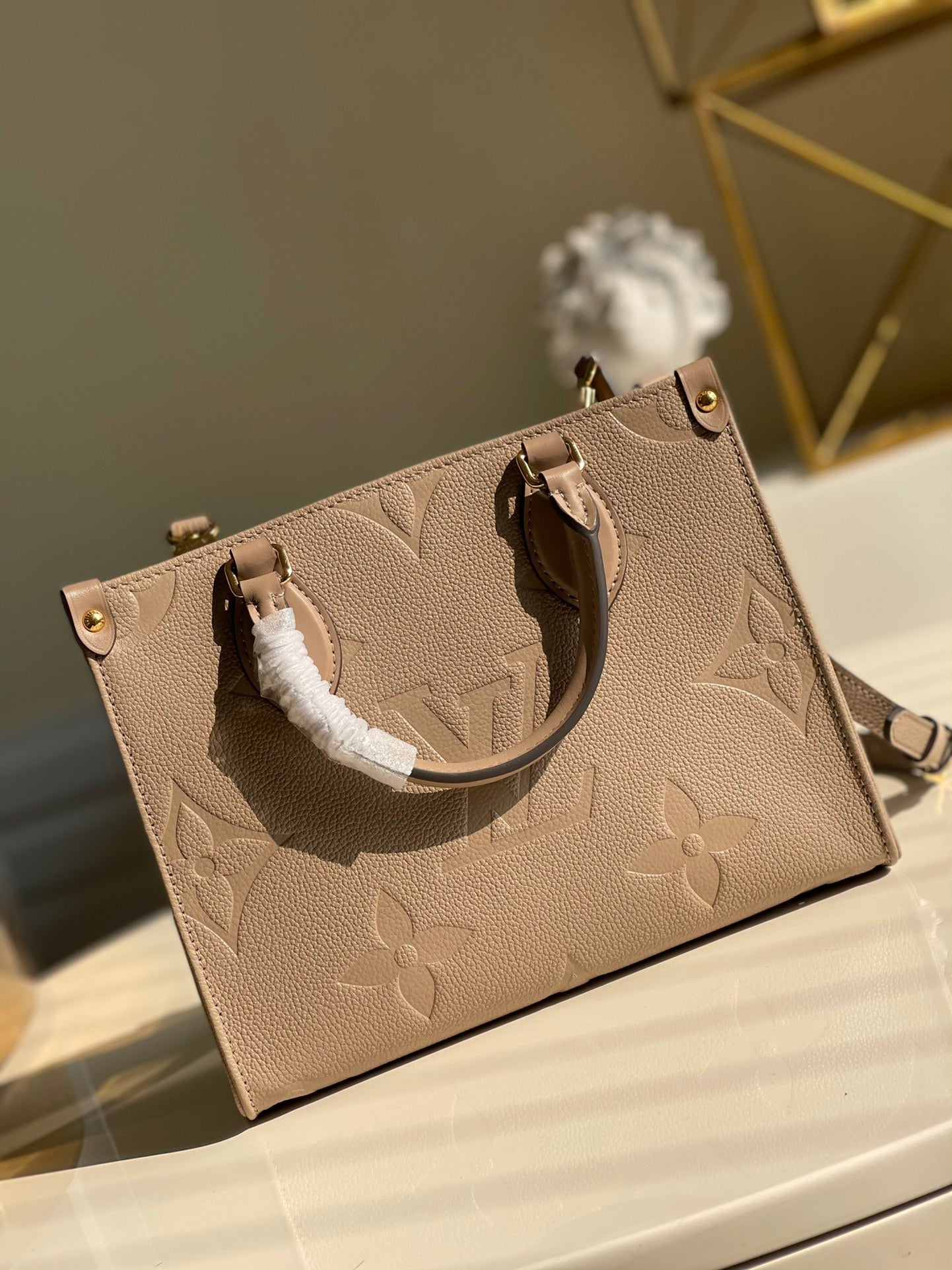Top Quality OnTheGo PM Tote Bag Monogram Empreinte Beige For Women, Womens Handbags, Shoulder And Crossbody Bags 9.8in/25cm Top Quality