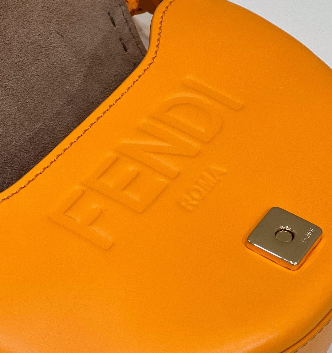 Top QualityTop Quality Moonlight Saddle Orange Bag For Woman 19cm/7.5in