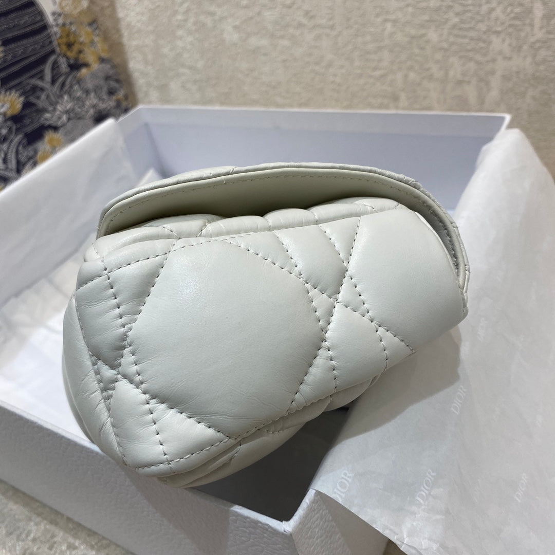 Top Quality Mini Caro Bag Latte Matte Padded Macrocannage, Latte White, For Women Womens Handbags, Crossbody Bags, 20cm CD