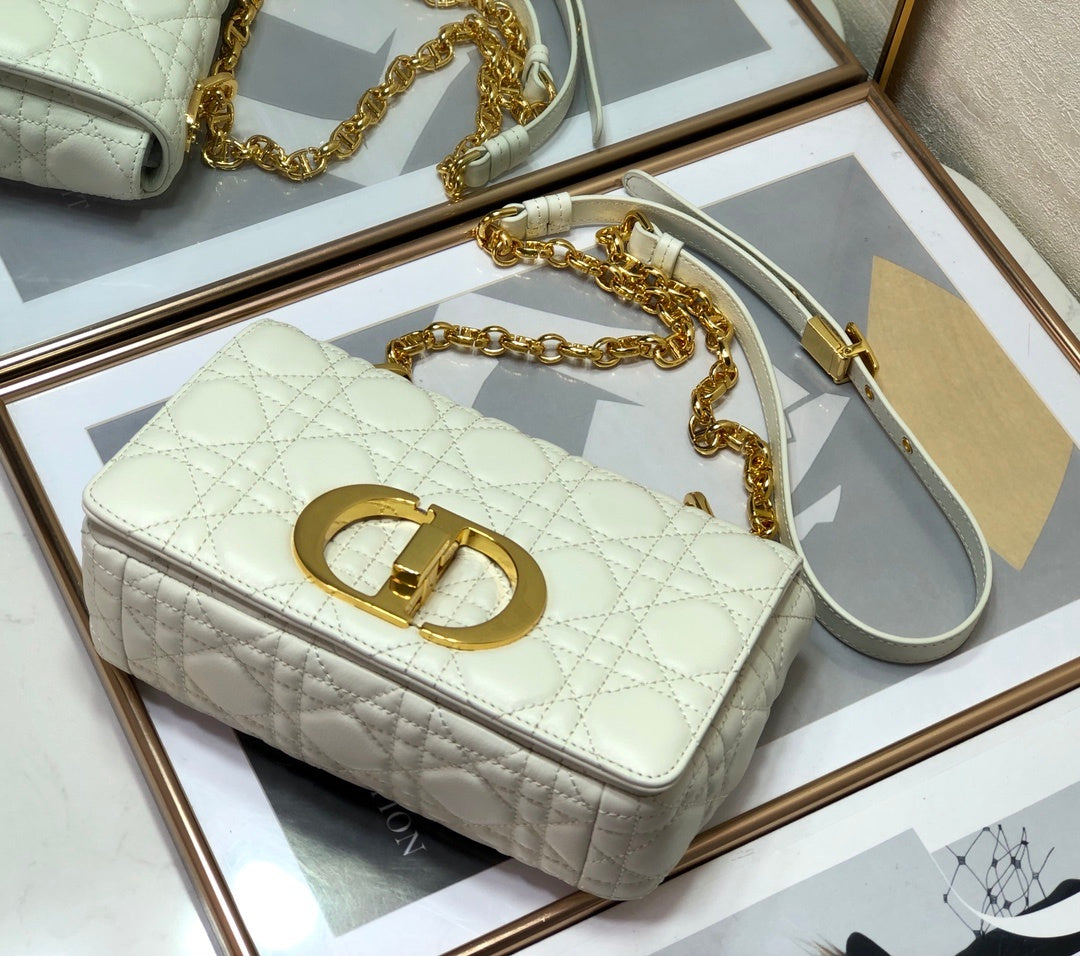 Top Quality Small Caro Bag, White, For Women Womens Handbags, Shoulder Bags, Crossbody Bags, 20cm CD M9241UWHC_M35U