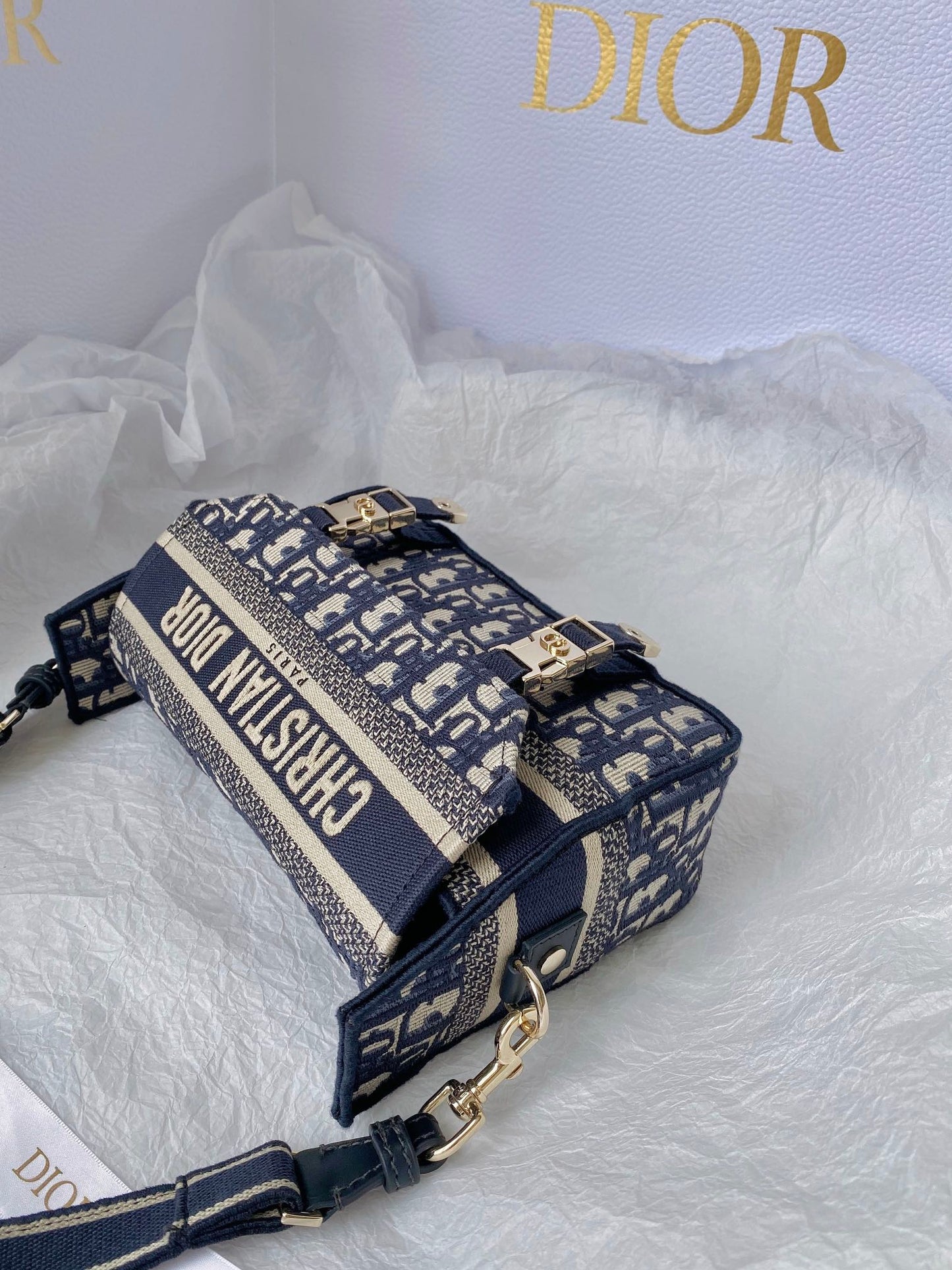 Top Quality Small DYORCAMP Bag Blue Oblique Embroidery, Blue Handbags, Shoulder Bags, Crossbody Bags, 23cm CD M1241ORIW_M928