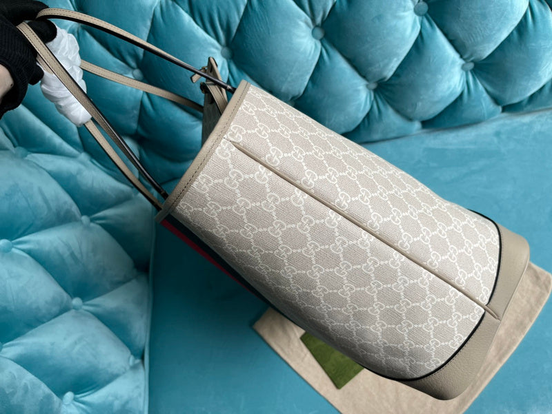 Top Quality -  Bags - 780