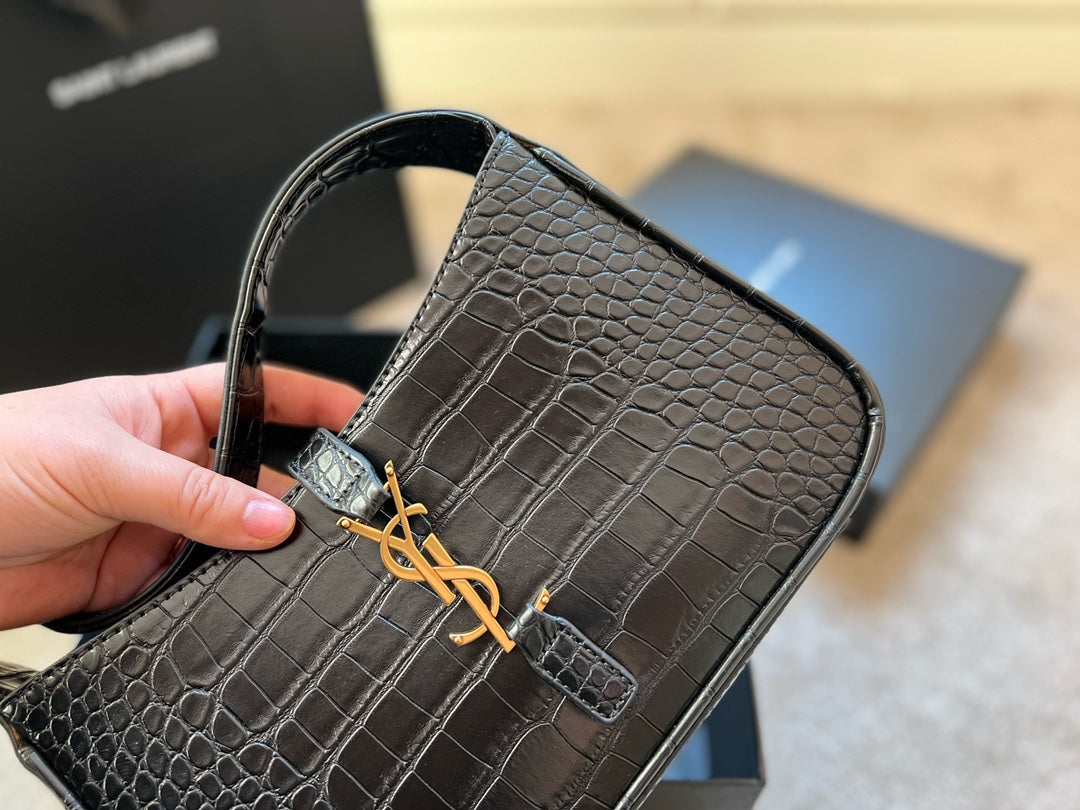 EN - New 1:1 rep  Bags SLY 219