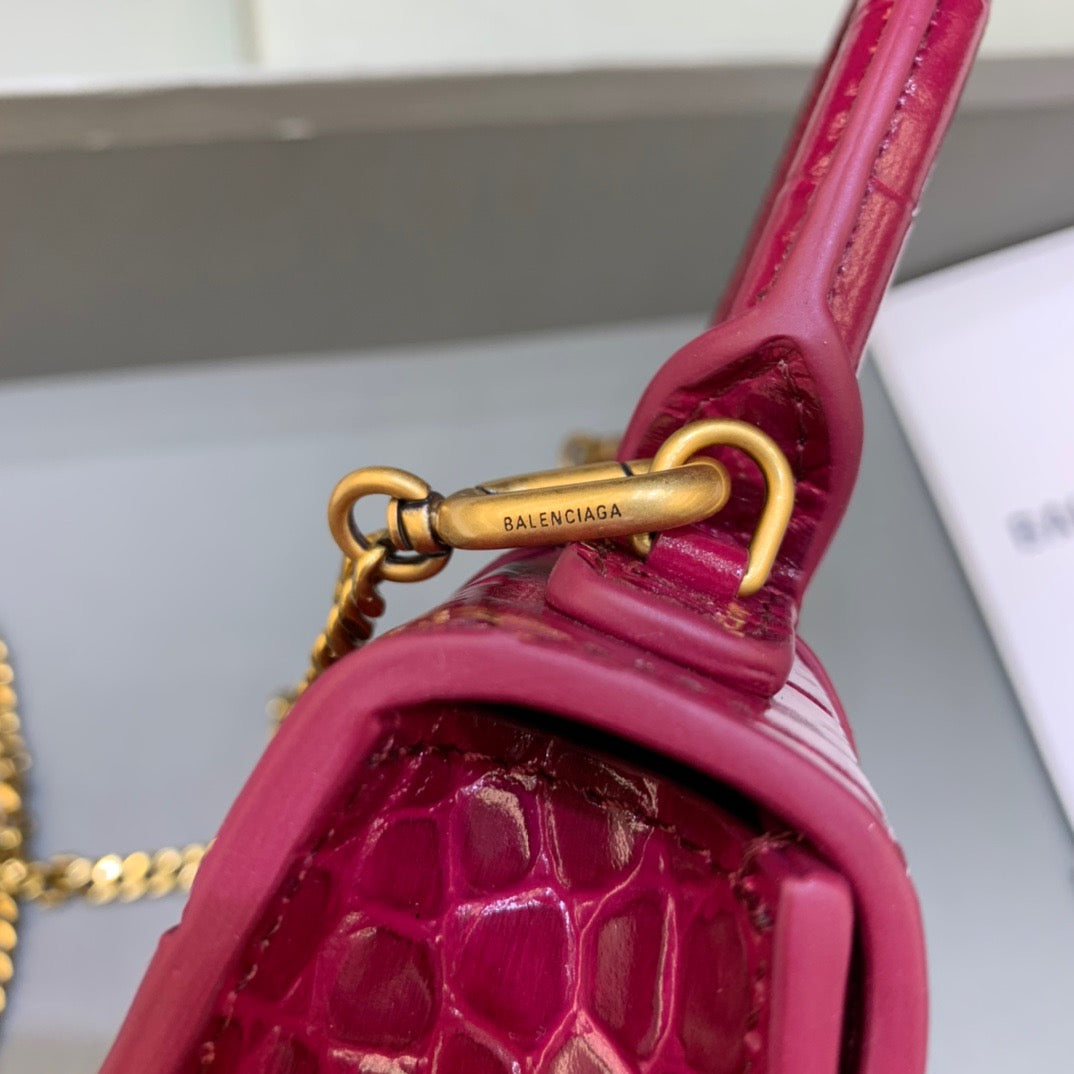 Top Quality Hourglass Mini Handbag With Chain In Dark Red, For Women,  Bags 4.7in/12cm