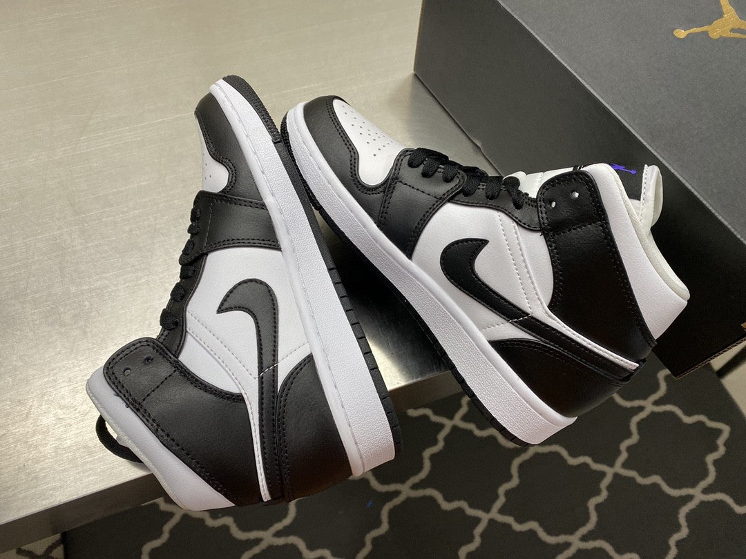 Top Quality Jordan 1 Mid Wmns ‘Hologram’ Black For Men DR9495-001