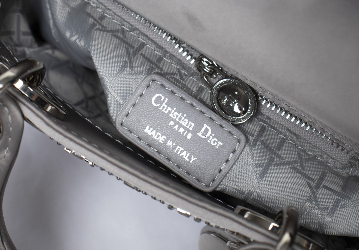 EN - New 1:1 rep  Bags DIR 231