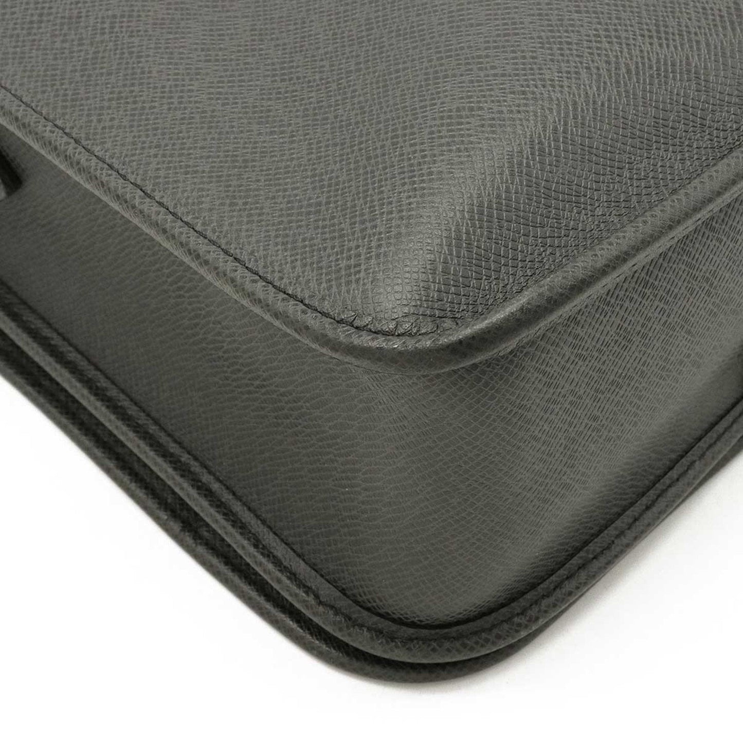 Louis Vuitton Black Leather Messenger shoulder bag