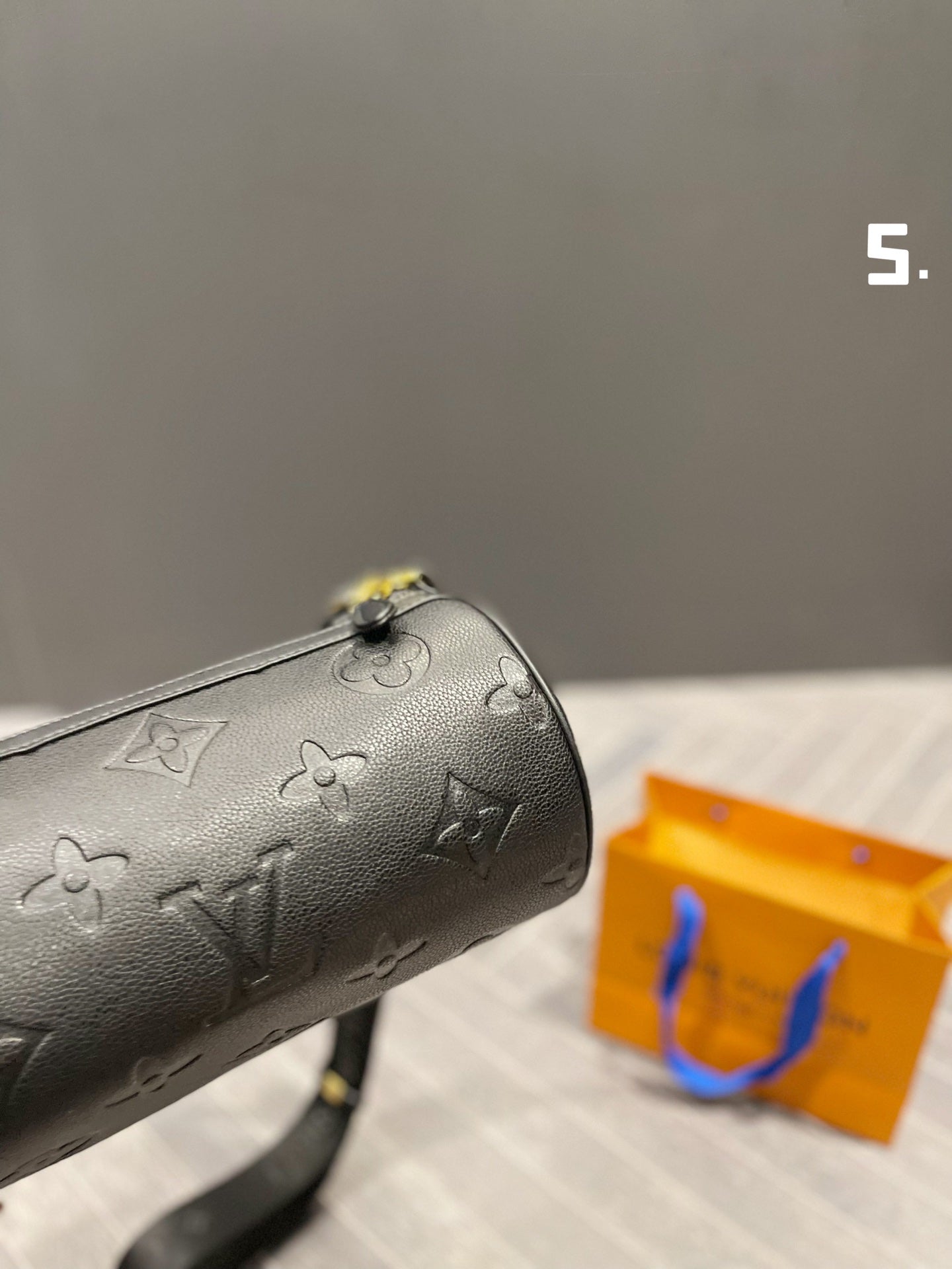 EN - New 1:1 rep Lux Bags LUV 544