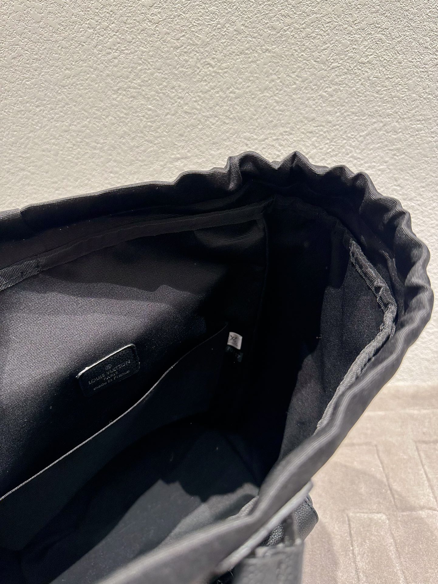 EN - New 1:1 rep  Bags LUV 665