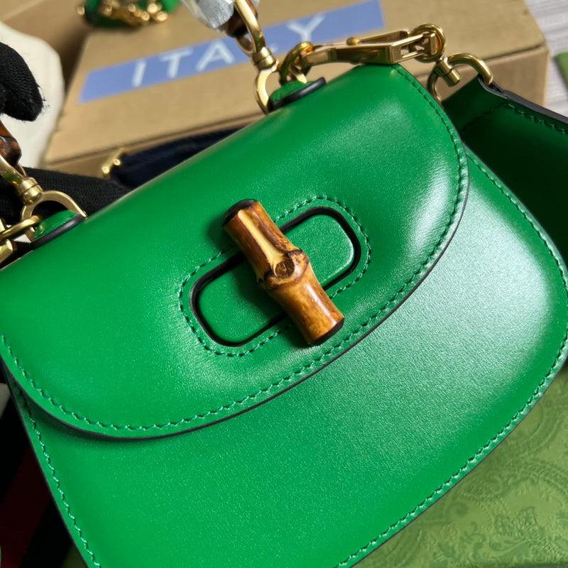 Top Quality -  Bags - 951