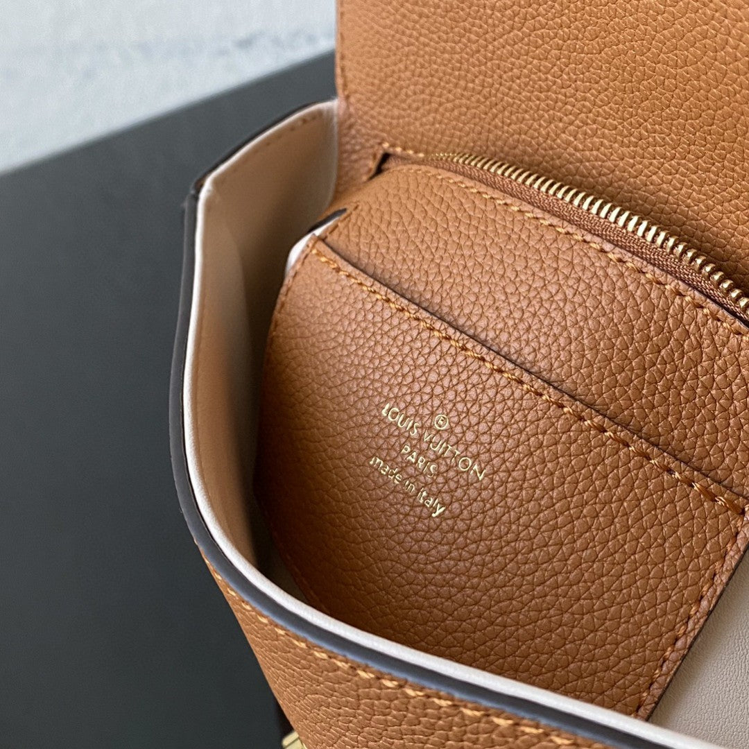 Top Quality Point 9 Create By Nicolas Ghesquie?re With Monogram Flower 9.1in/22cm Brown For Women Top Quality M55946