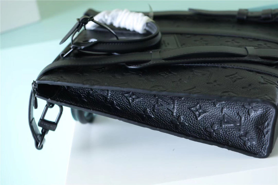 Top Quality Sac Plat Cross Taurillon Black For Men, Bags, Shoulder And Crossbody Bags 28.5in/11.2cm Top Quality M59960