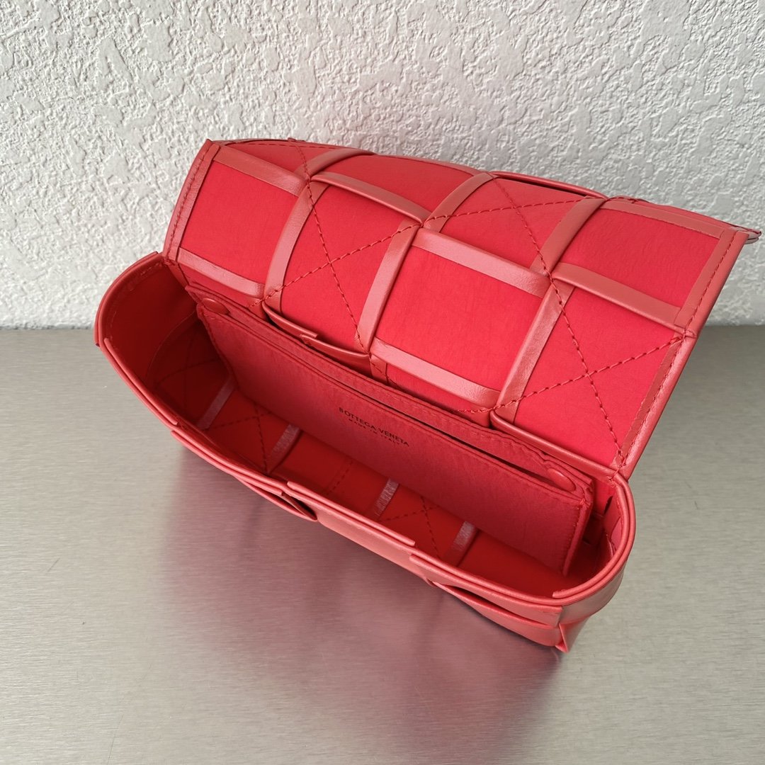 Top Quality Candy Cassette Red, For Women, Women’s Bags 4.7in/12cm