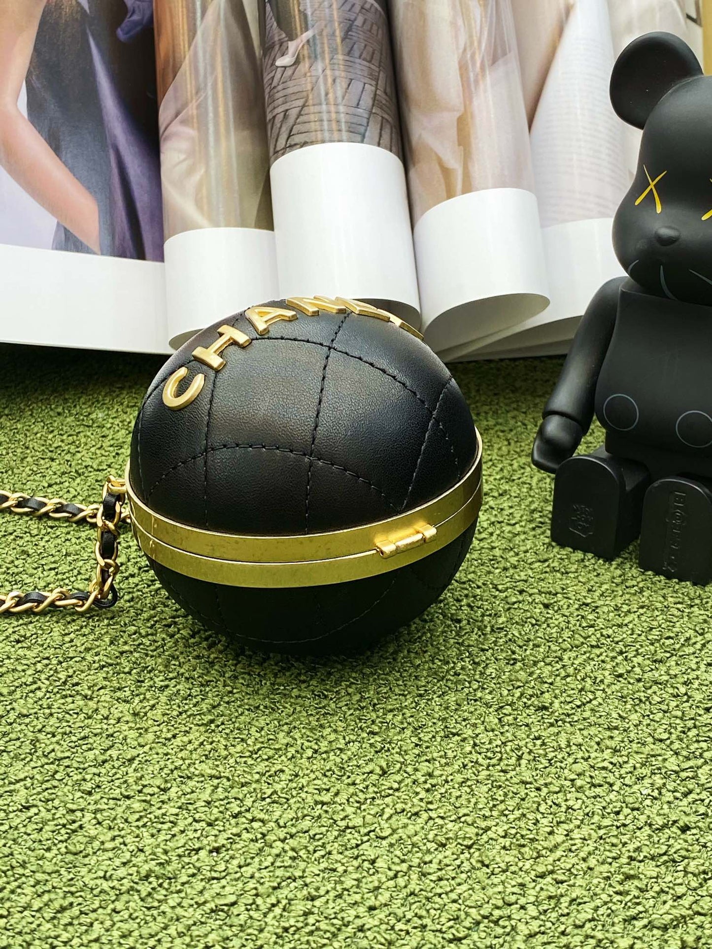 CHL Ball Bag Black and Gold Chain Bag For Women 23.5cm/95in