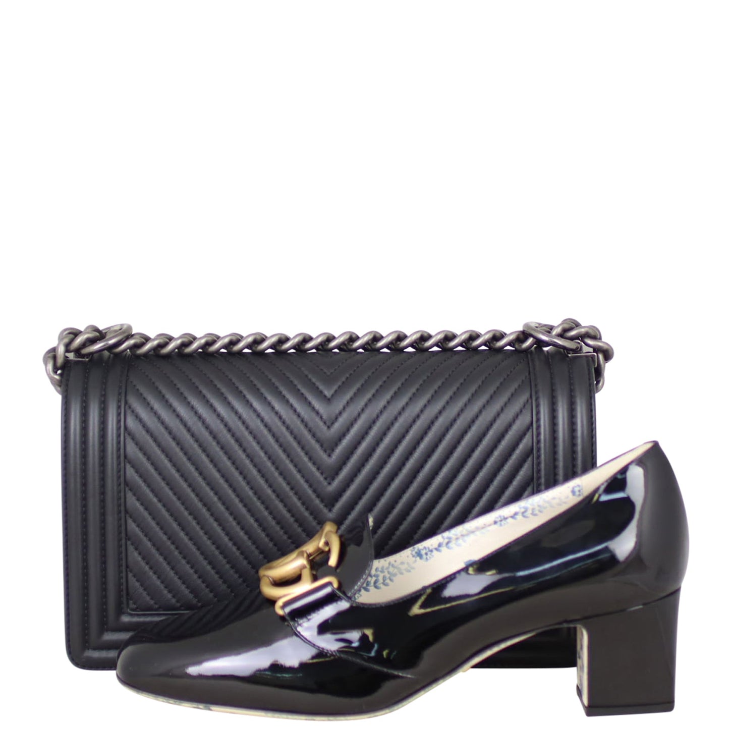 Chanel Boy Old Medium | Black Chevron