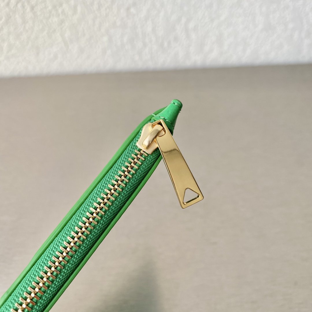 Top Quality Zipped Card Case Green, For Women, Women’s Bags 5.5in/14cm 666939VCPP33722