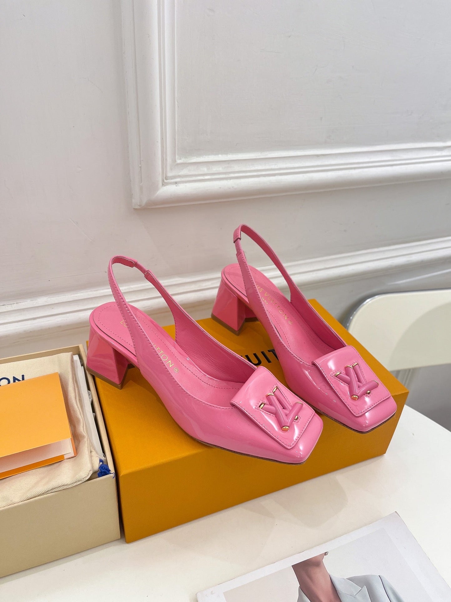 New 1:1 rep LUV High Heel Shoes 029