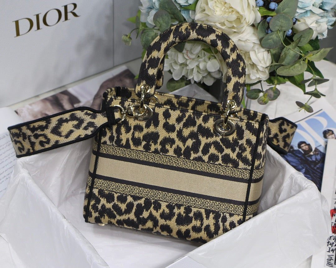 Top Quality MeTop Qualityum Lady D-Lite Bag Black Gold, For Women, Womens Handbags 24cm/9.5in CD M0565ORTop Quality_M918