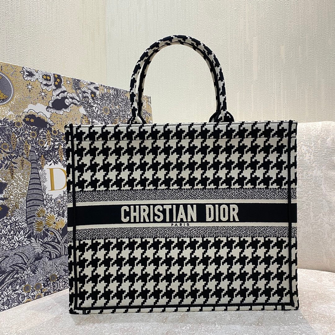 Top Quality Large Book Tote Black Houndstooth Embroidery, Black/White, For Women Womens Handbags, Shoulder Bags, 42cm CD