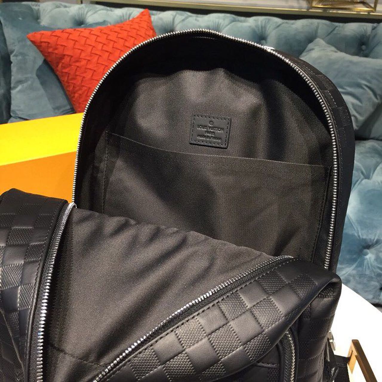Top Quality Campus Backpack Damier Infini Onyx SiTop Qualityer For Men, Bags 39cm Top Quality N40306