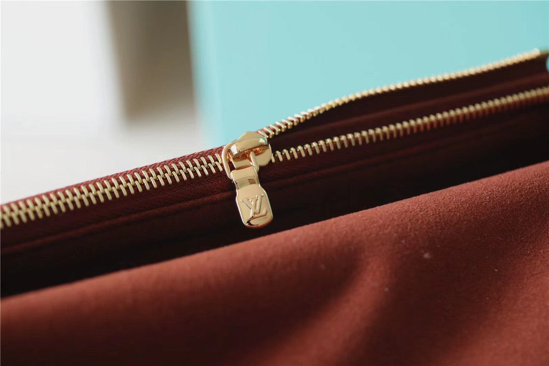 Top Quality Mylockme Chain Pochette Brown / Quartz White For Women,  Shoulder and Crossbody Bags 7.5in/19cm Top Quality 