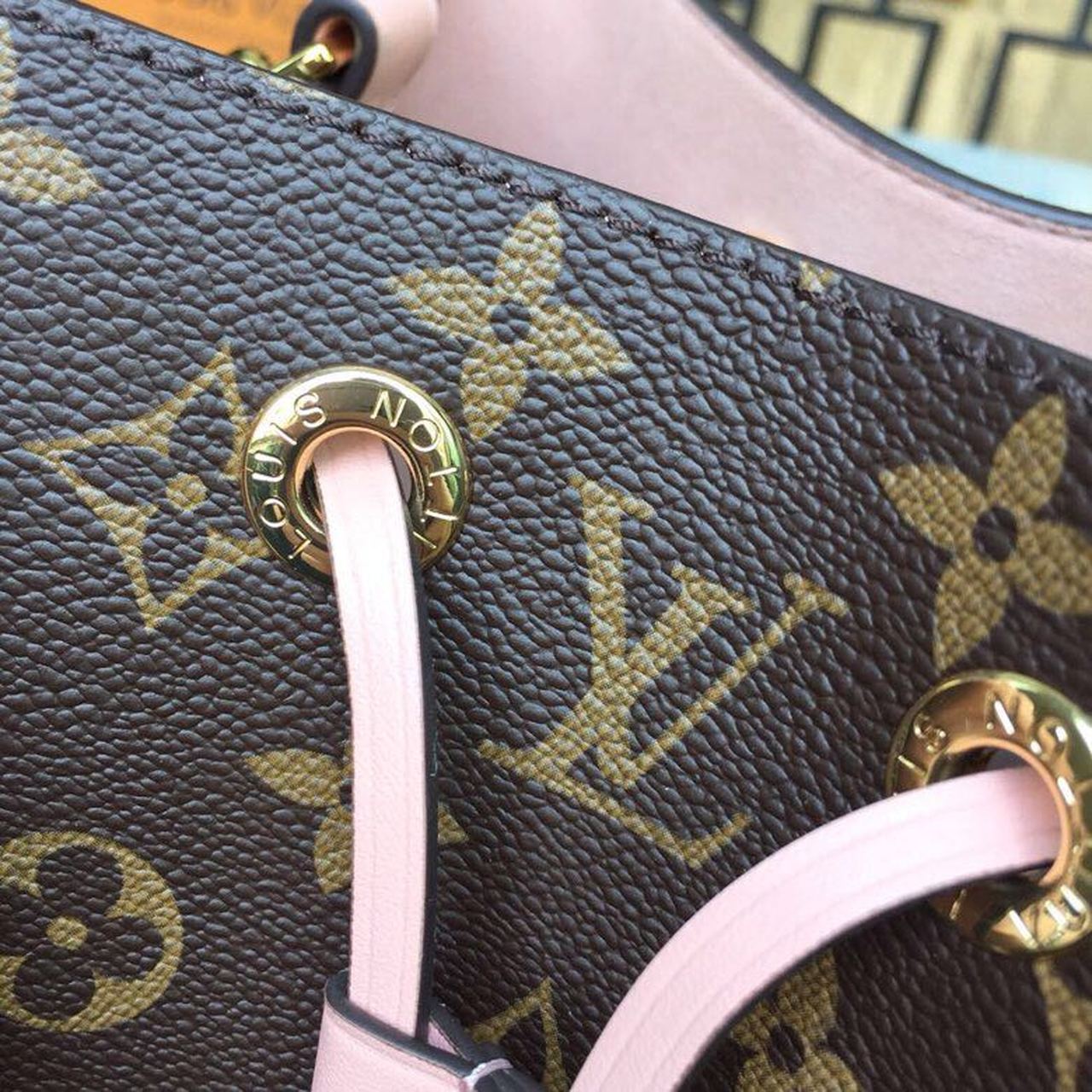 Top Quality NeoNoe MM Bucket Bag Monogram Canvas Rose Poudre Pink For Women, WoBags, Shoulder Bags 10.2in/26cm Top Quality M44022
