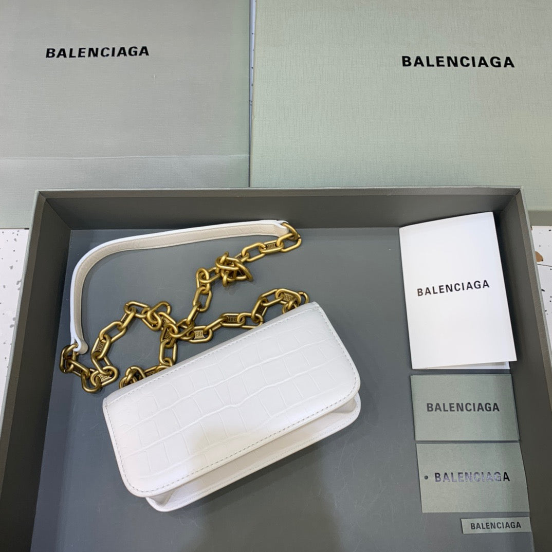 Top Quality Gossip Small On Chain Shoulder Bag White, For Women,  Bags 7.4in/19cm