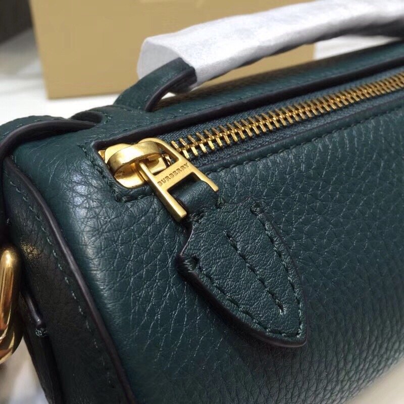 Top Quality Barrel Bag Green For Women, Bags 8.3in/21cm